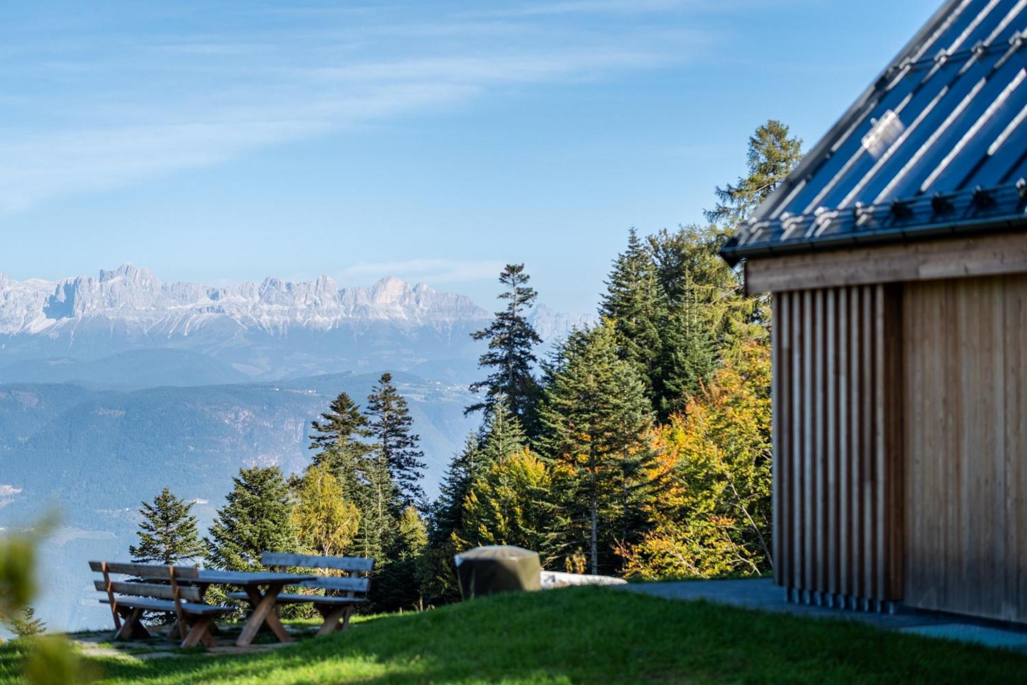New Opening "Sissi Chalets" - Unique Luxury Hideaway With Mountain View & Sauna Mendola Exteriör bild