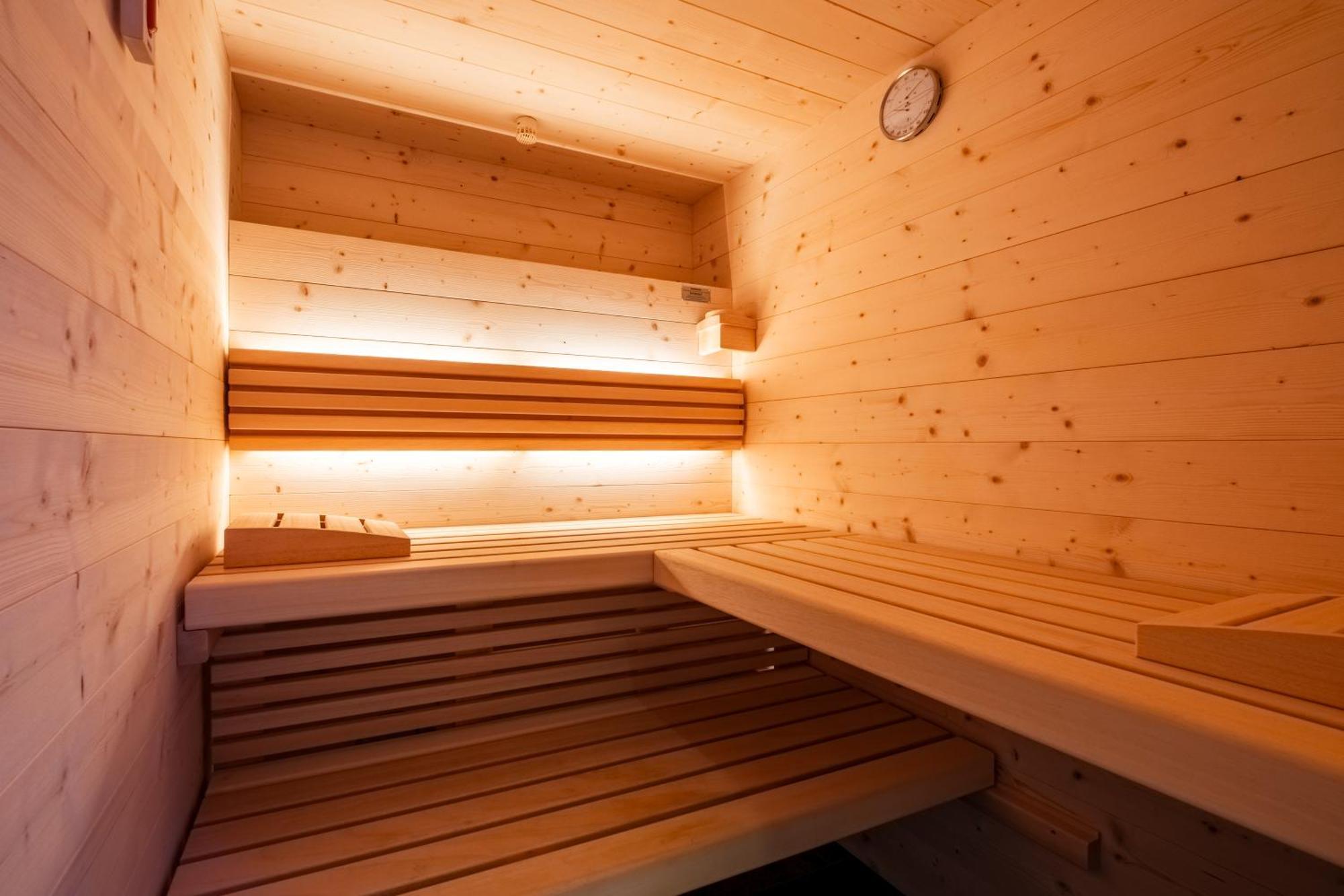 New Opening "Sissi Chalets" - Unique Luxury Hideaway With Mountain View & Sauna Mendola Exteriör bild