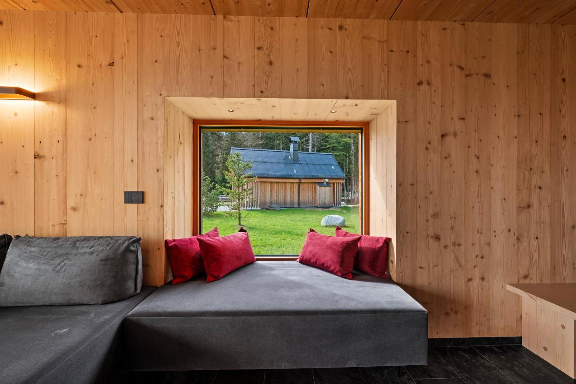 New Opening "Sissi Chalets" - Unique Luxury Hideaway With Mountain View & Sauna Mendola Exteriör bild